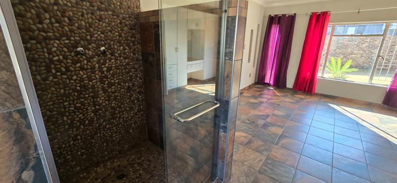 4 Bedroom Property for Sale in Balley Duff Free State